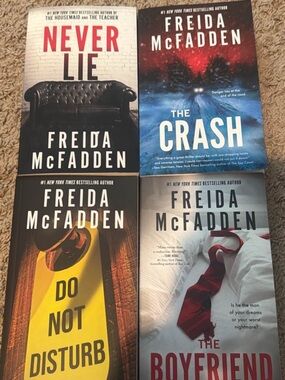 Thriller Paperback Set – Mixed Cover Colors (4-Book Set)